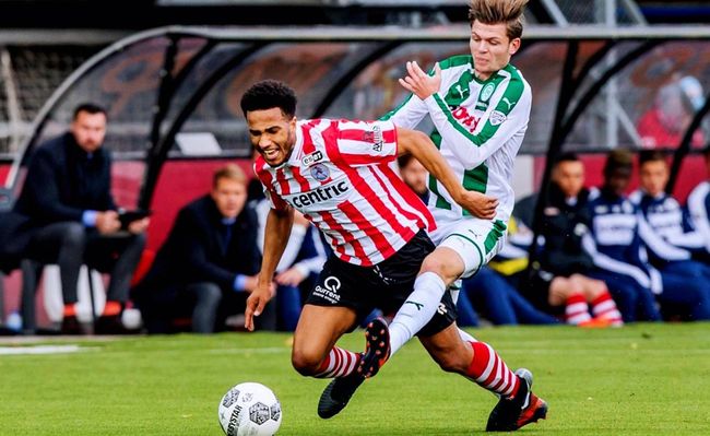 但她丝毫没 但她丝毫没